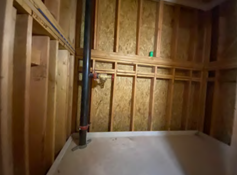 8th & Farmer R9V1 08-10-2as8ksd_Page_15